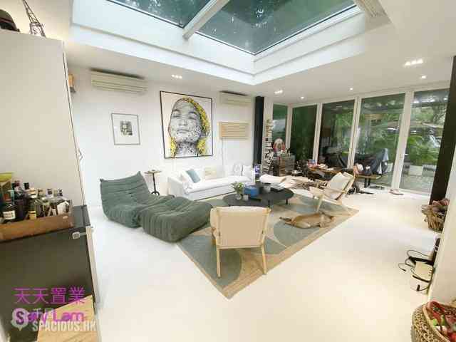 Clear Water Bay - Pik Uk 12