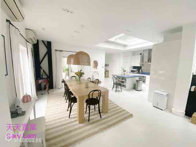 Clear Water Bay - Pik Uk 16