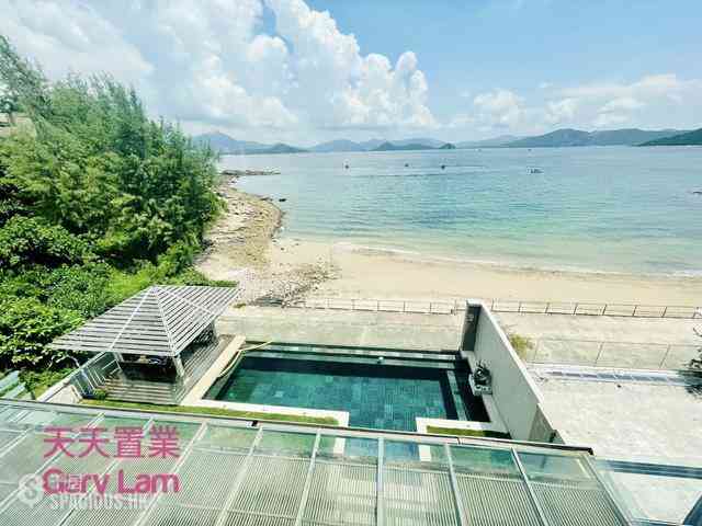 Clear Water Bay - Royal Castle 10