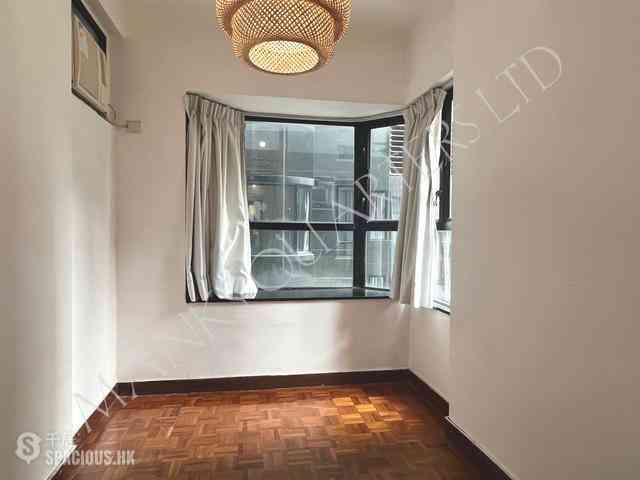 Soho - Lilian Court 04
