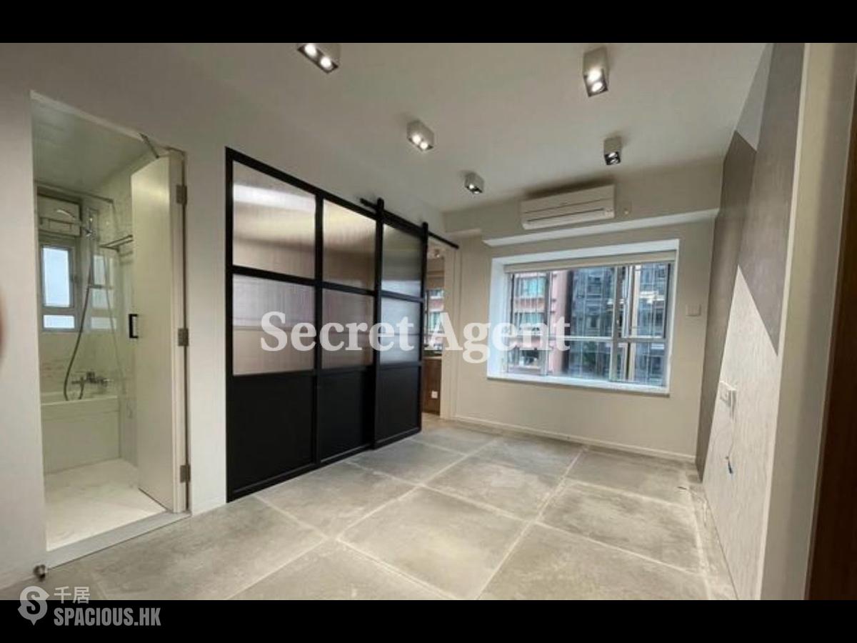 Mid Levels Central - Midland Court 01
