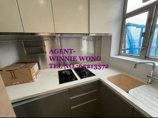Sai Ying Pun - Island Crest 02