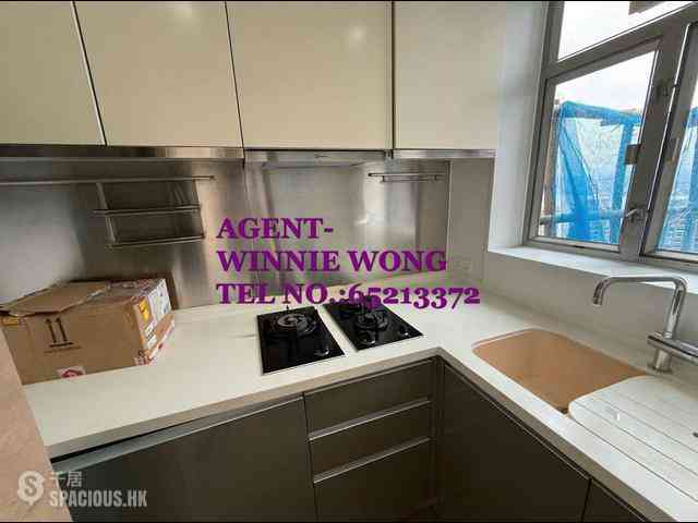 Sai Ying Pun - Island Crest 02