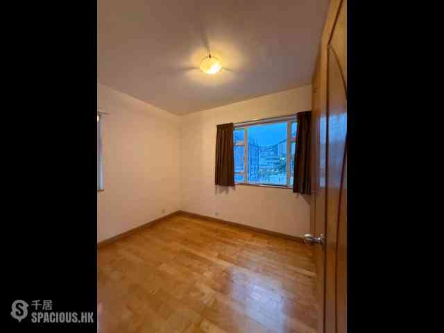 Happy Valley - Shan Kwong Towers Block 2 05