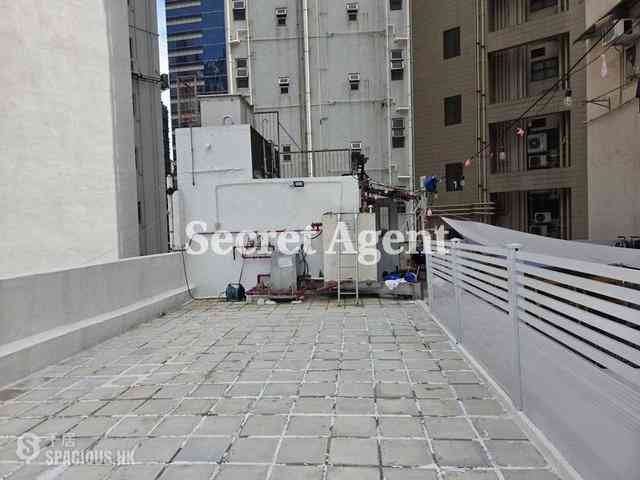Central - 16-18, Kau U Fong 02