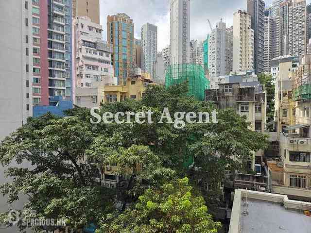 Central - 16-18, Kau U Fong 03