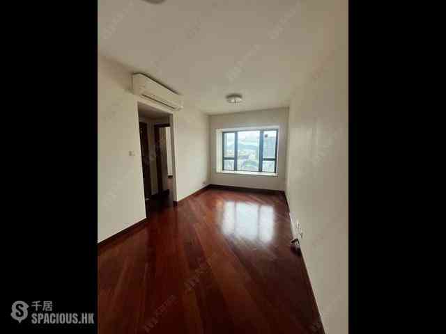 West Kowloon - The Arch Moon Tower (Block 2A) 03