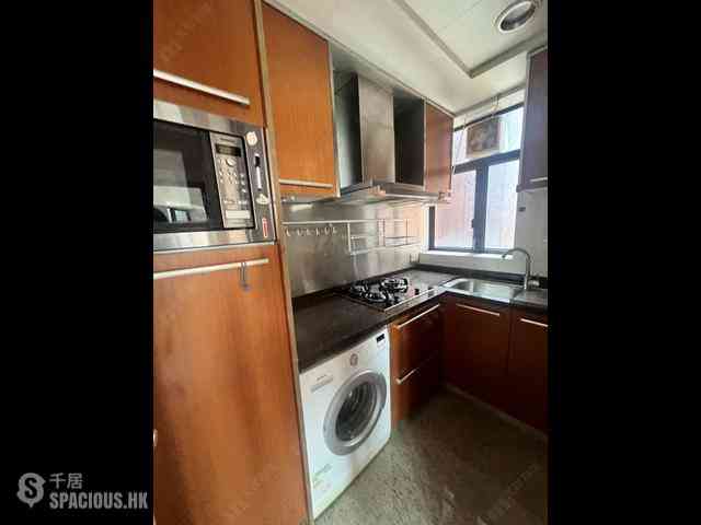 West Kowloon - The Arch Moon Tower (Block 2A) 05