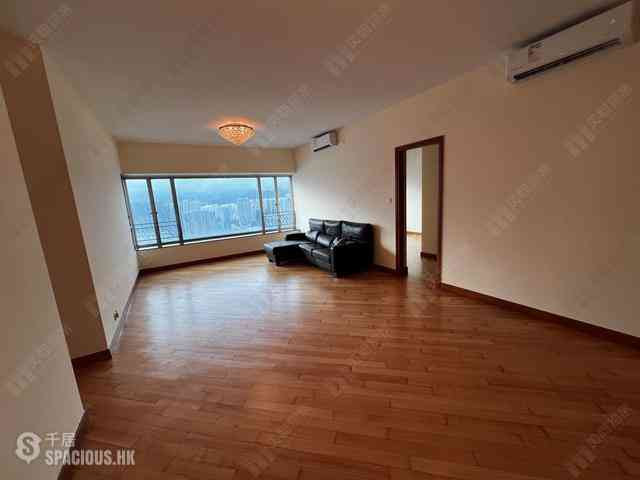 West Kowloon - Sorrento Phase 2 Block 1 01