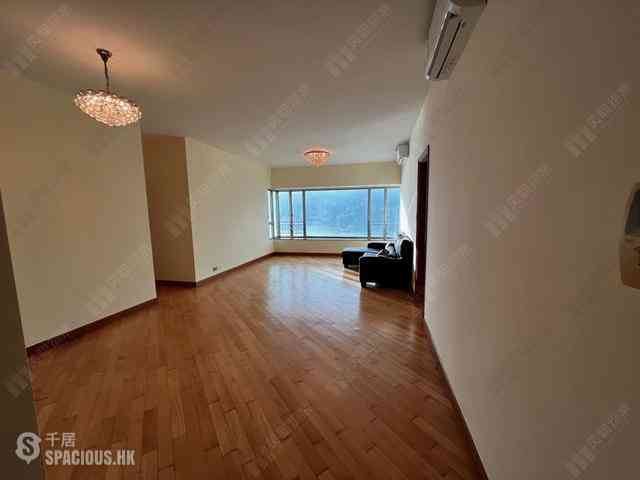 West Kowloon - Sorrento Phase 2 Block 1 03
