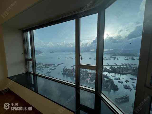 West Kowloon - Sorrento Phase 2 Block 1 09