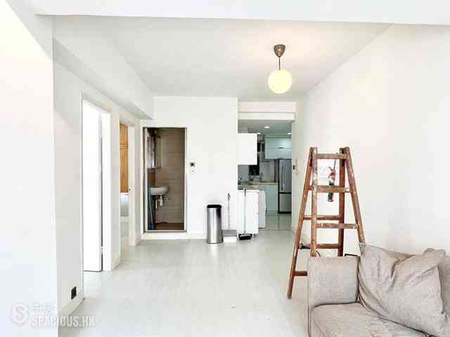 Happy Valley - King Cheung Mansions 02