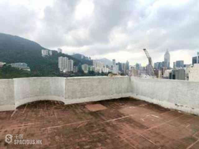 Happy Valley - Pioneer Court 04