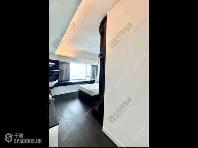 West Kowloon - Sorrento Phase 2 Block 1 04