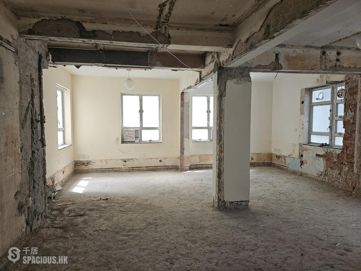 Causeway Bay - Vienna Mansion 01