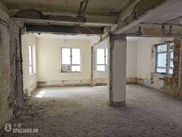 Causeway Bay - Vienna Mansion 01