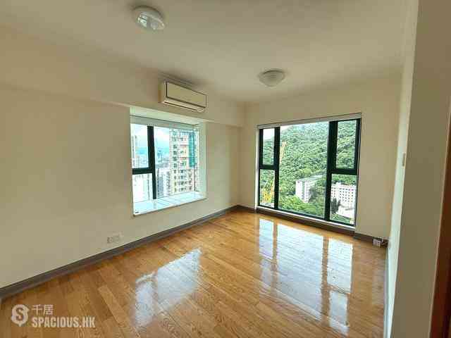 Kennedy Town - University Heights Block 2 03