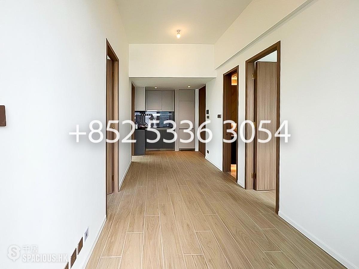 Sai Ying Pun - Des Voeux W Residence 01