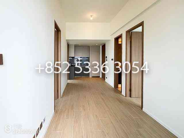 Sai Ying Pun - Des Voeux W Residence 01