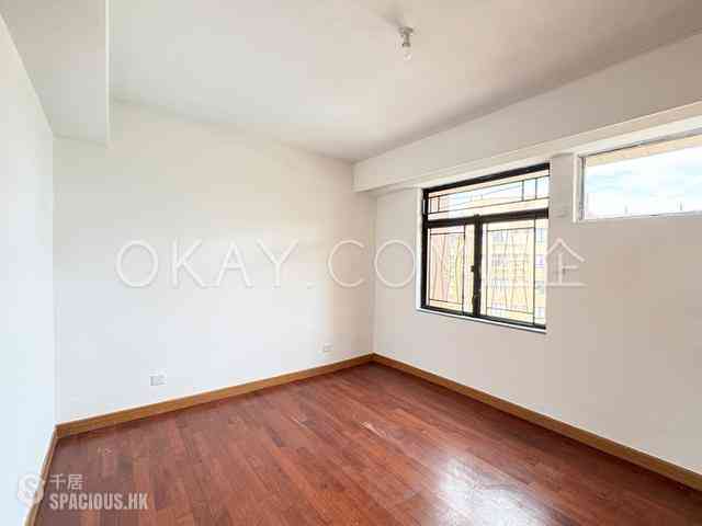 Yau Ma Tei - Wylie Court Block C 06