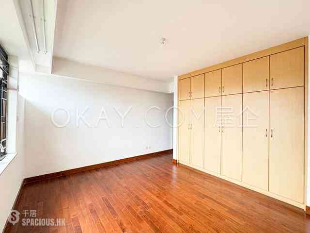 Yau Ma Tei - Wylie Court Block C 04