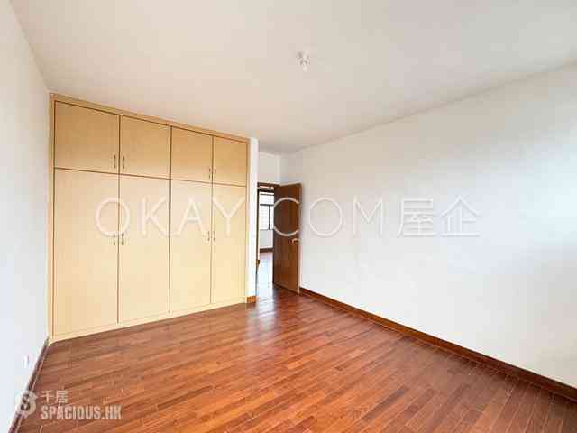 Yau Ma Tei - Wylie Court Block C 08
