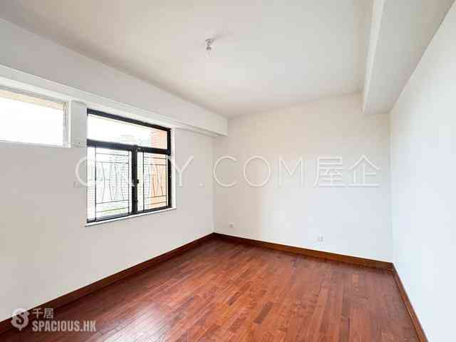 Yau Ma Tei - Wylie Court Block C 10