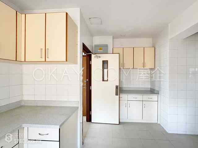 Yau Ma Tei - Wylie Court Block C 16