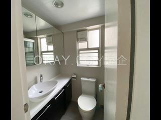 Ap Lei Chau - South Horizons Phase 4 The Oasis Eaton Court (Block 26) 06