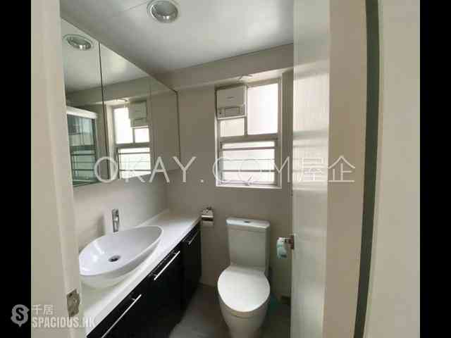 Ap Lei Chau - South Horizons Phase 4 The Oasis Eaton Court (Block 26) 06