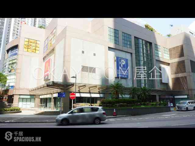 Ap Lei Chau - South Horizons Phase 4 The Oasis Eaton Court (Block 26) 09