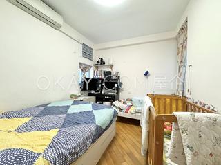 Pok Fu Lam - Baguio Villa Block 27 06