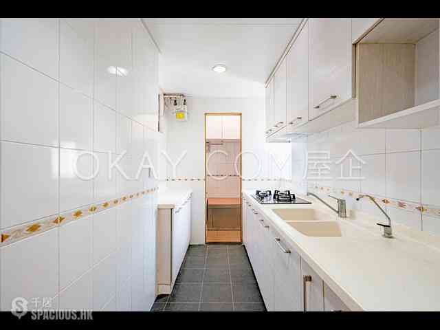 Mid Levels West - Ying Piu Mansion 11