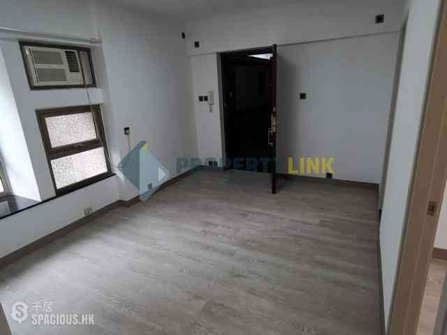 Kennedy Town - Wai Wah Court 03