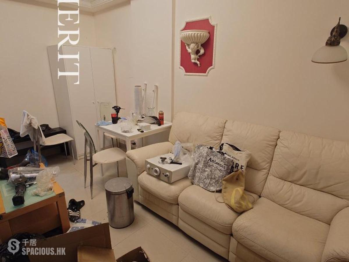 Causeway Bay - Hoi Kung Court 01