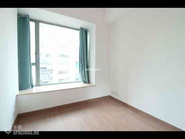Wan Chai - York Place 11