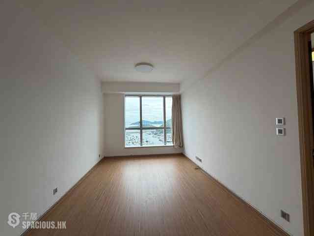 Wong Chuk Hang - Marinella 08