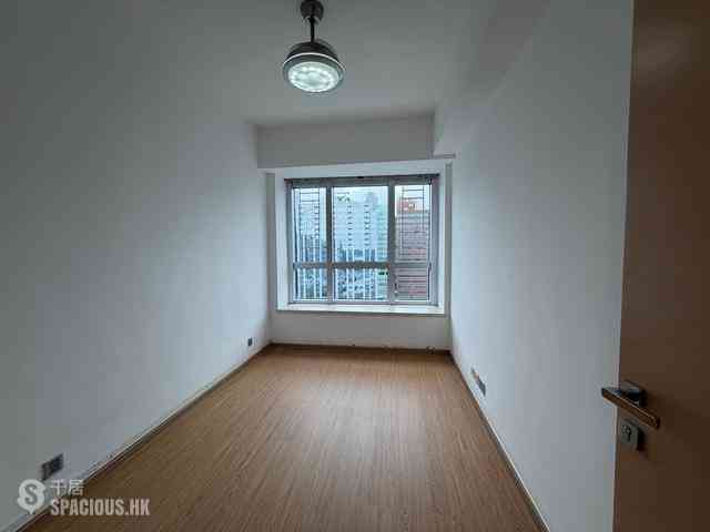Wong Chuk Hang - Marinella 12