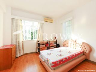 Pok Fu Lam - 18-22, Crown Terrace 08