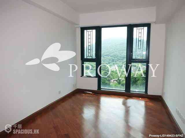 Clear Water Bay - Hillview Court 08