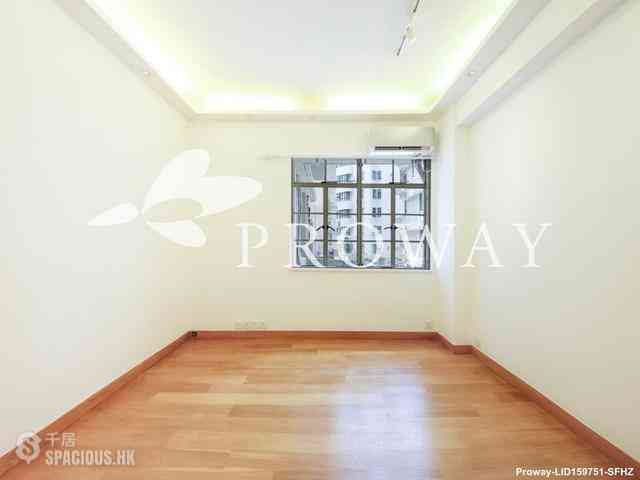 Mid Levels Central - Hong Lok Mansion 07