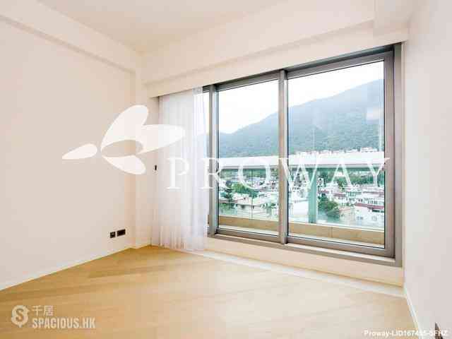 Clear Water Bay - Mount Pavilia 06