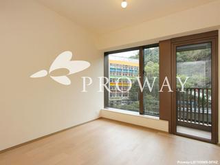 Shau Kei Wan - Island Garden 06