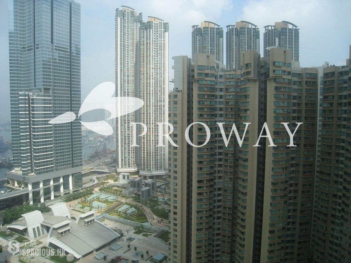 West Kowloon - The Arch 01