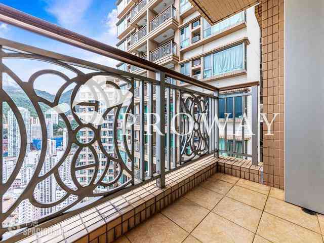 Kennedy Town - The Merton 03