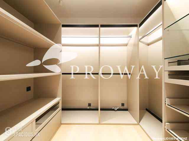 Mid Levels Central - Grosvenor House 06