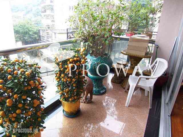 Pok Fu Lam - La Clare Mansion 03
