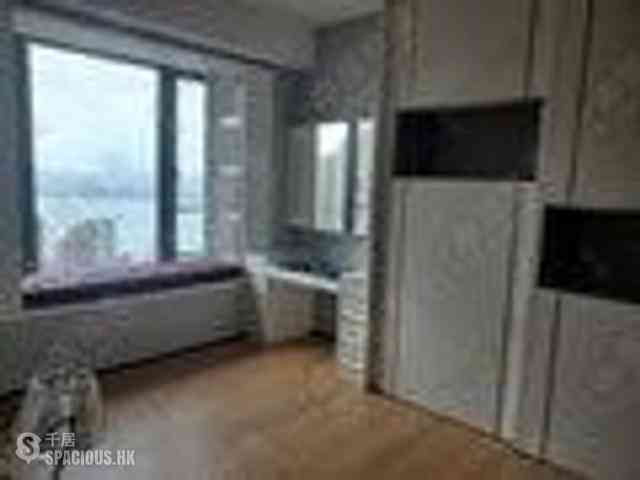 Mid Levels Central - Arezzo 10