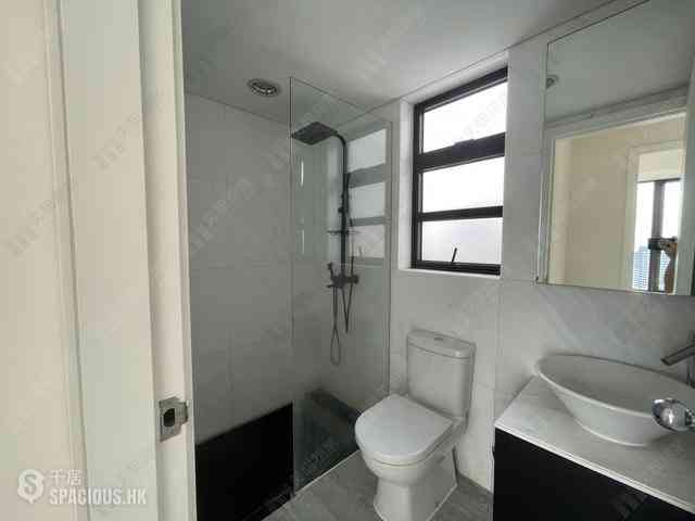 Sai Ying Pun - The Babington 09