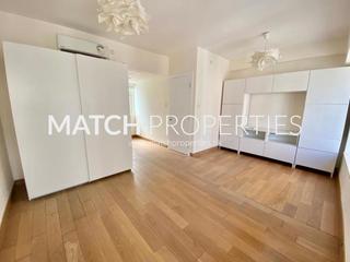Soho - Centrestage 14